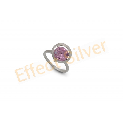 Ring with rose quartz